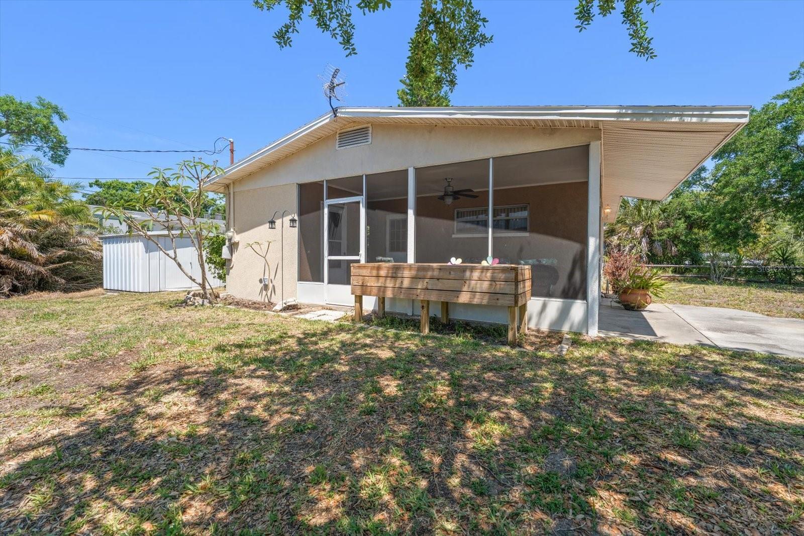 Image 4 of 24 For 7504 91st Street