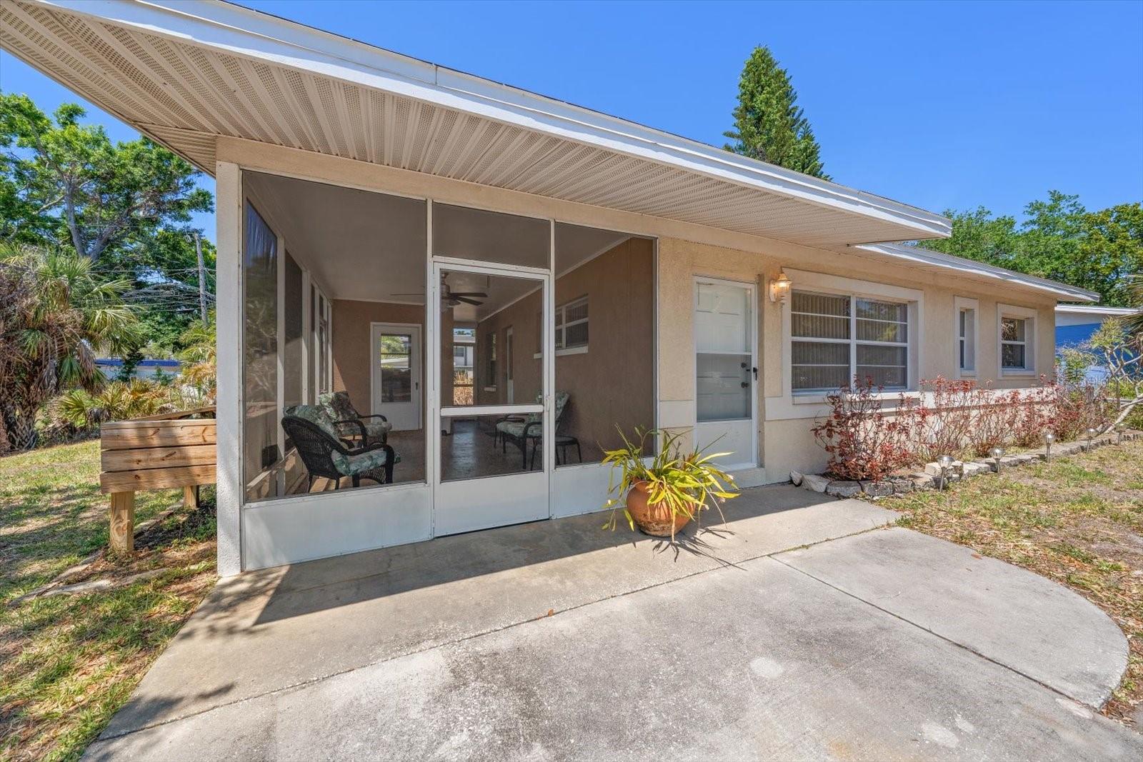 Image 5 of 24 For 7504 91st Street