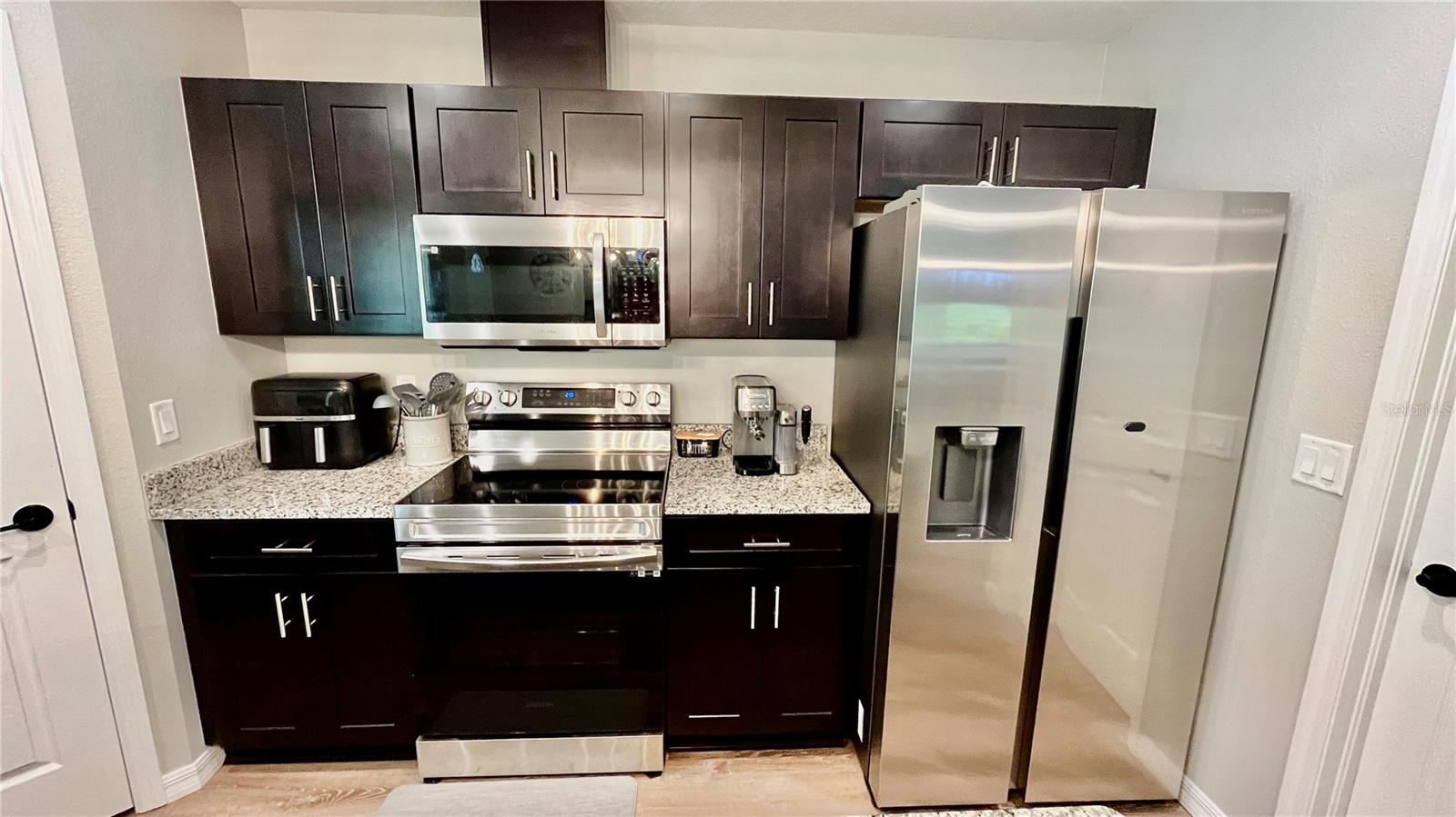 Image 10 of 51 For 13486 English Sparrow Road