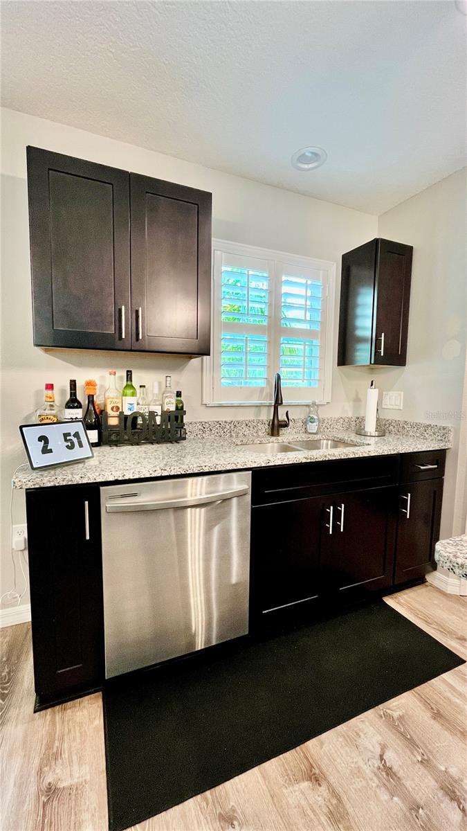 Image 14 of 51 For 13486 English Sparrow Road