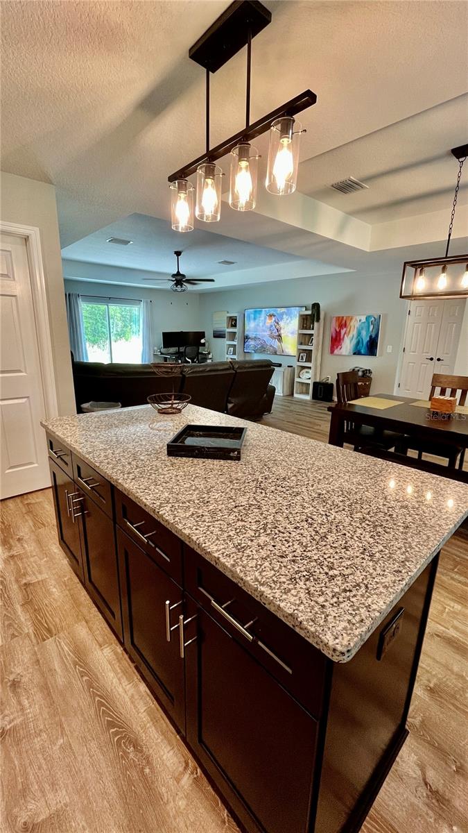 Image 15 of 51 For 13486 English Sparrow Road