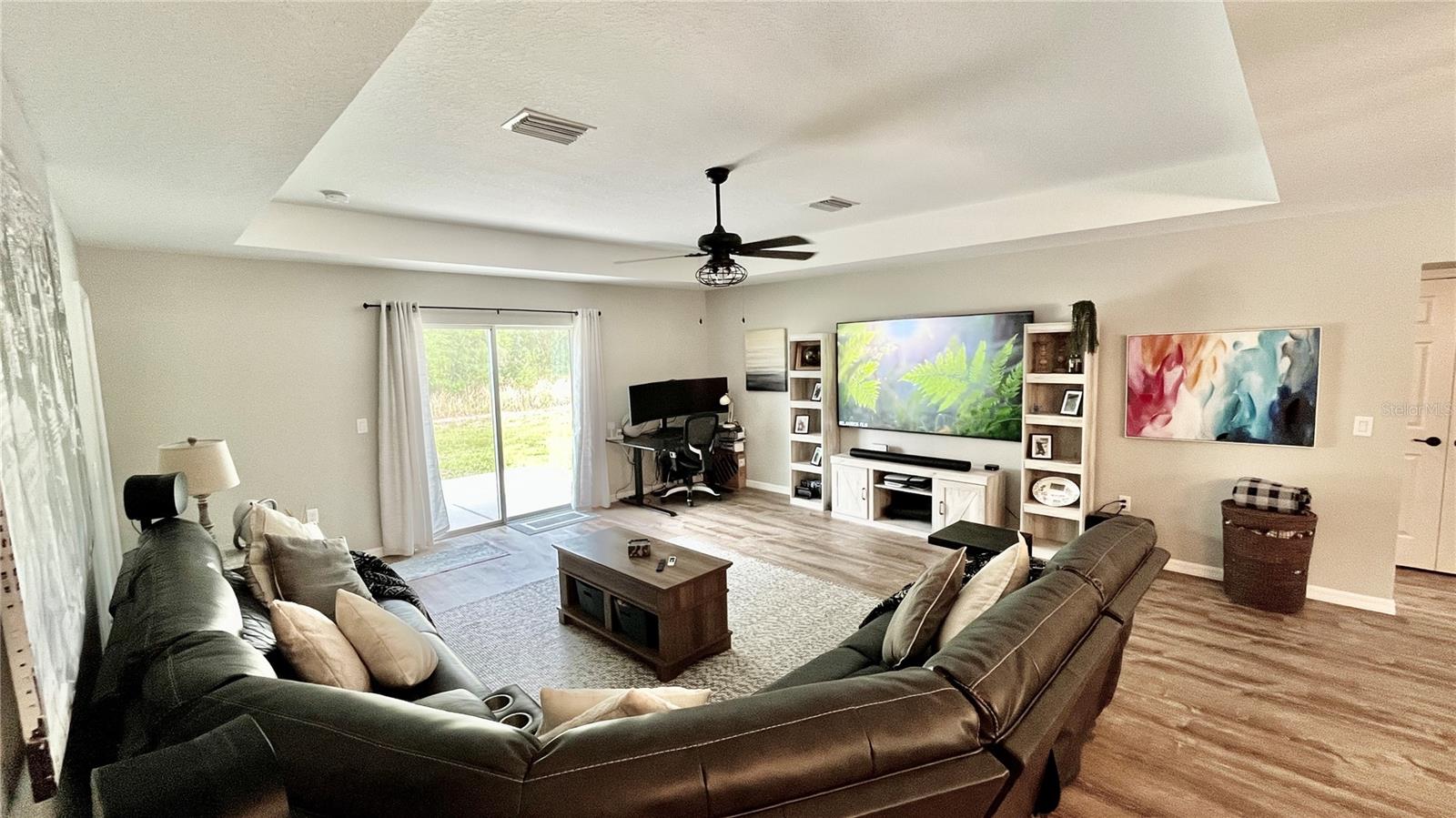 Image 18 of 51 For 13486 English Sparrow Road