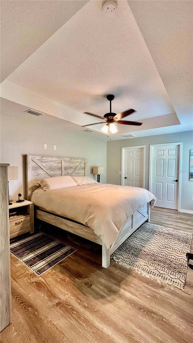 Image 22 of 51 For 13486 English Sparrow Road