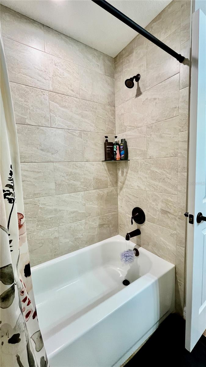 Image 29 of 51 For 13486 English Sparrow Road