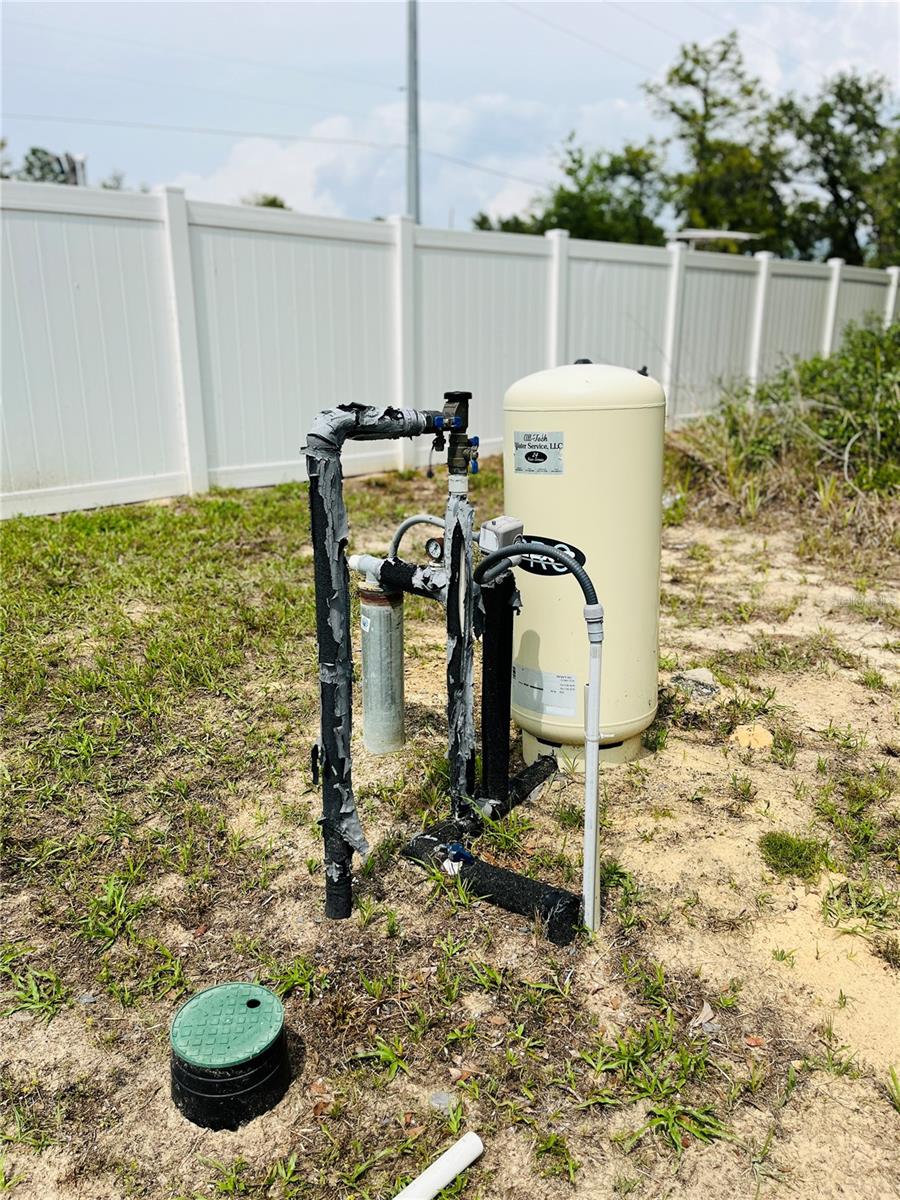 Image 37 of 51 For 13486 English Sparrow Road