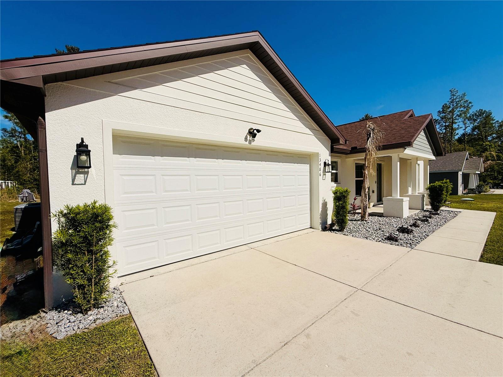 Image 40 of 51 For 13486 English Sparrow Road