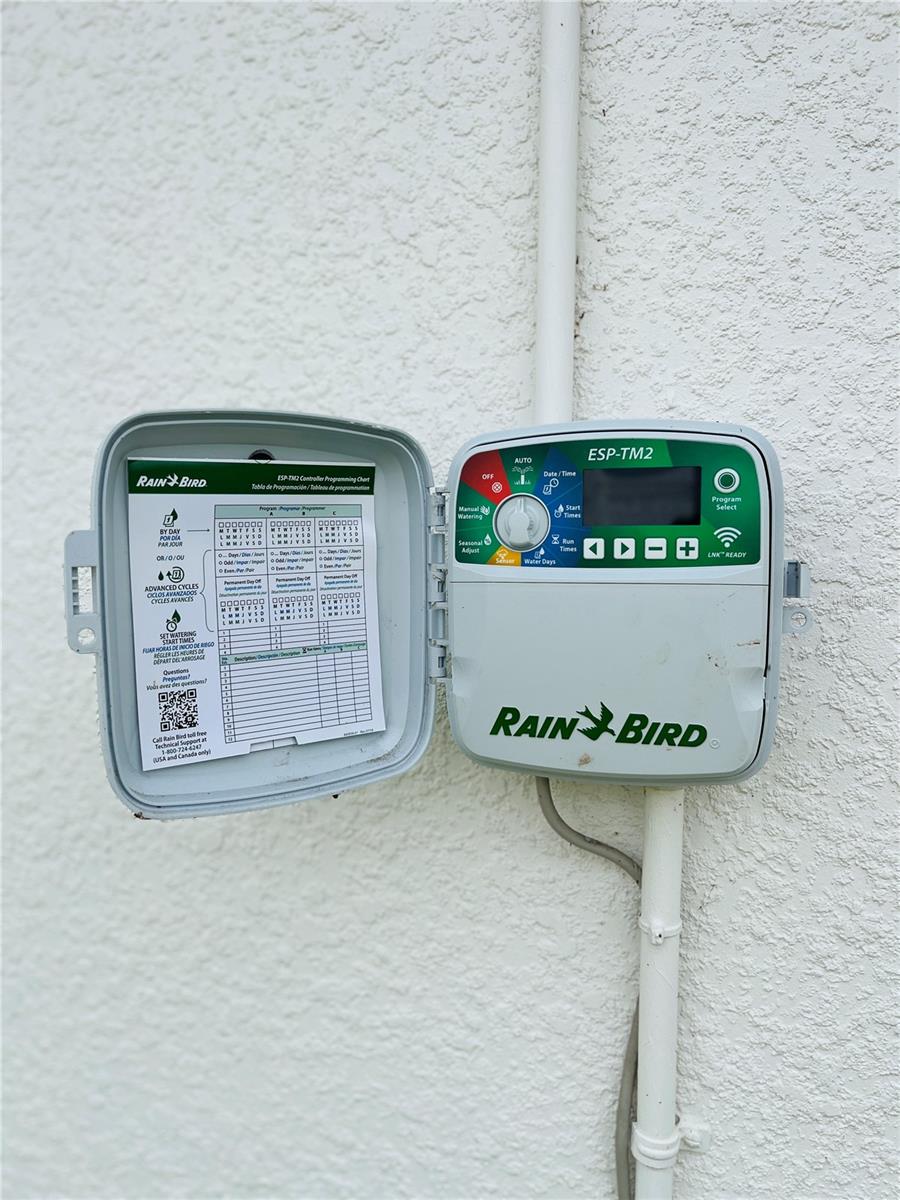 Image 44 of 51 For 13486 English Sparrow Road