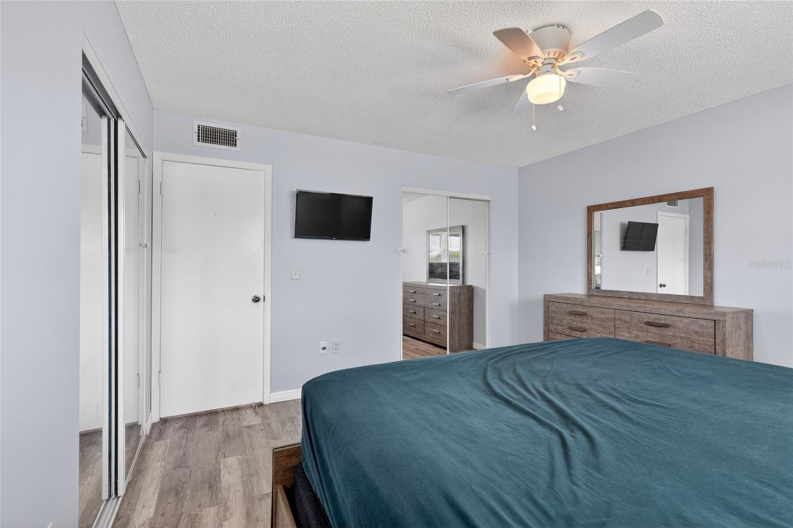 Image 17 of 28 For 4440 Ironwood Circle 508d