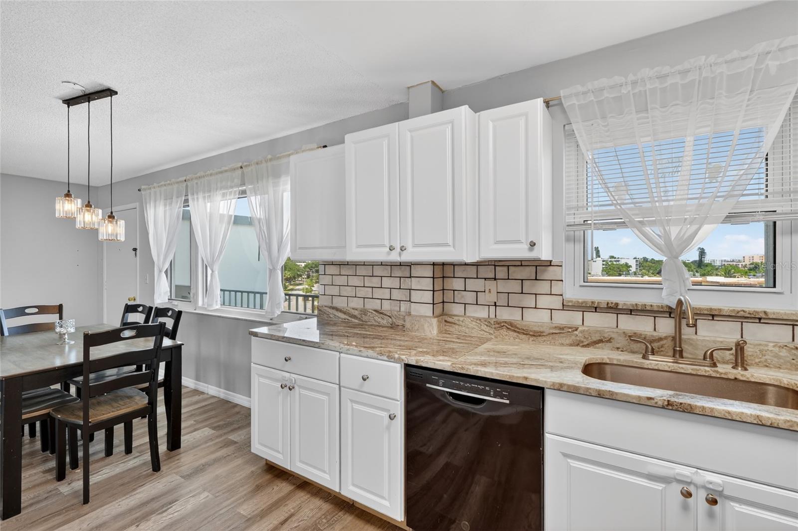 Image 3 of 28 For 4440 Ironwood Circle 508d