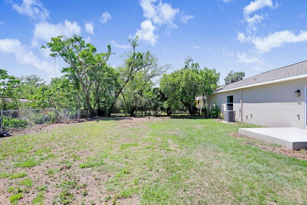 Image 24 of 38 For 618 Oak Ridge Drive