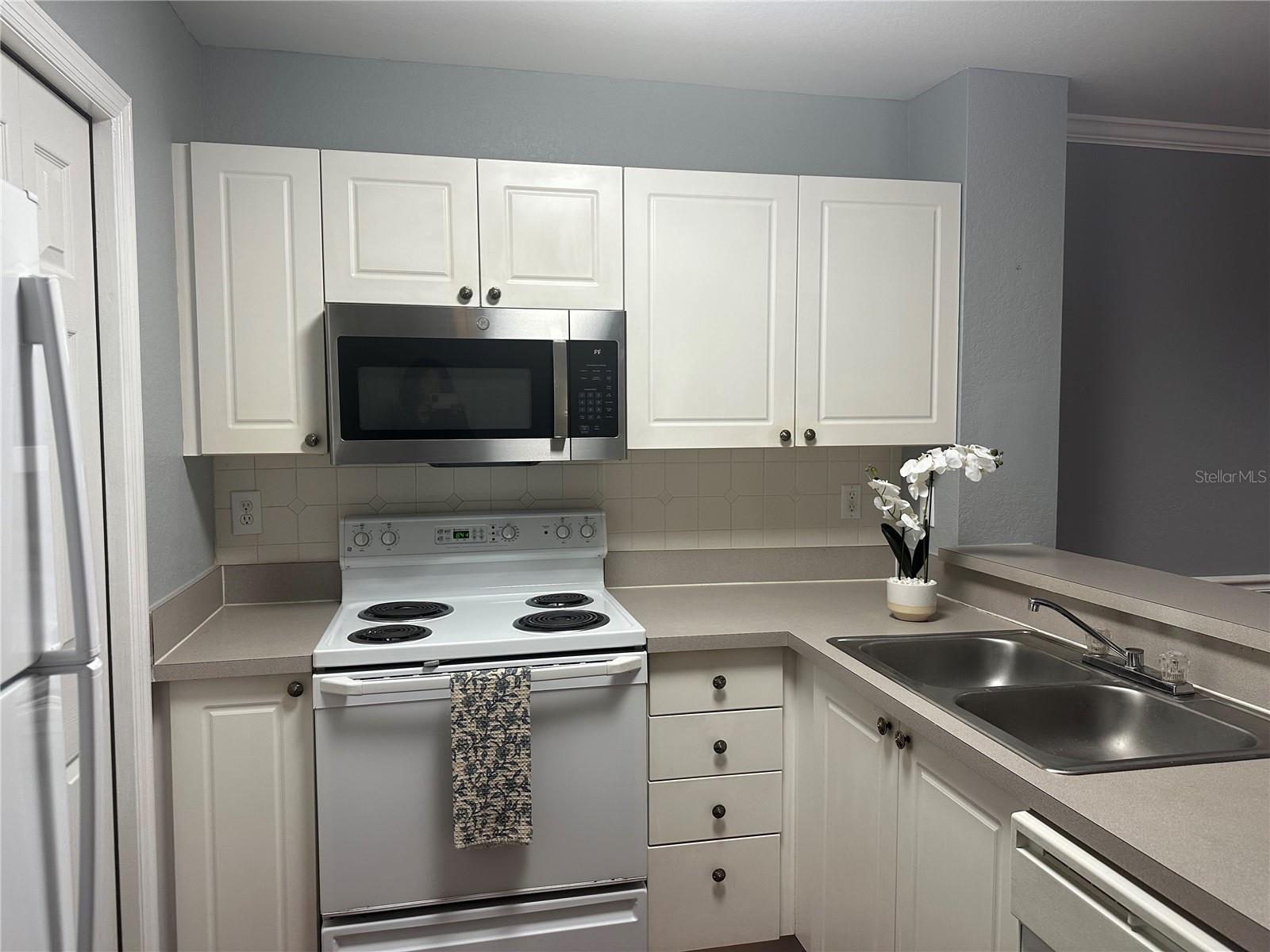 Image 8 of 25 For 18108 Peregines Perch Place 7109