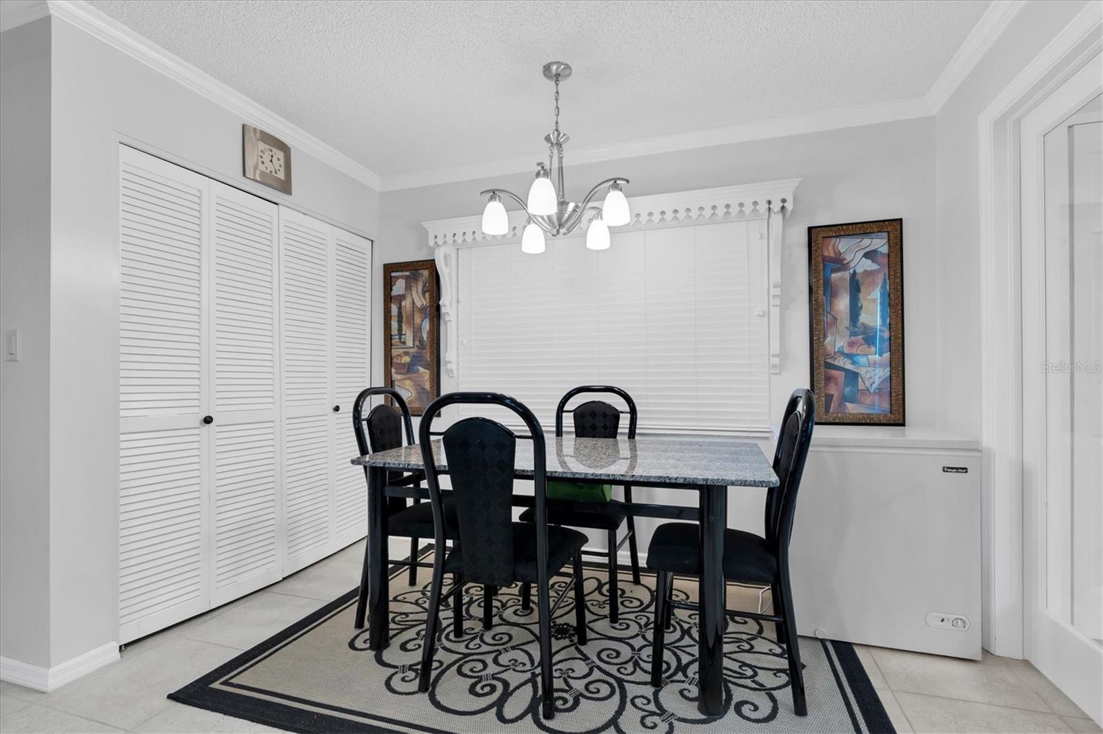 Image 11 of 58 For 6500 Sunset Way 316