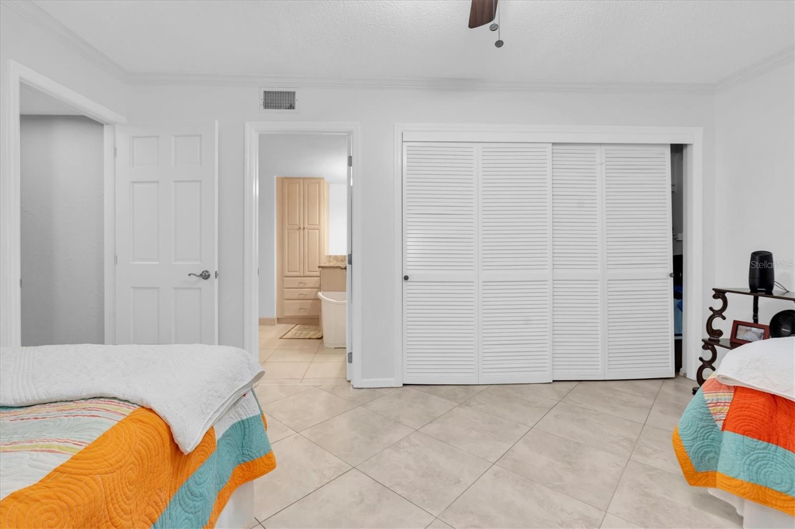 Image 25 of 58 For 6500 Sunset Way 316