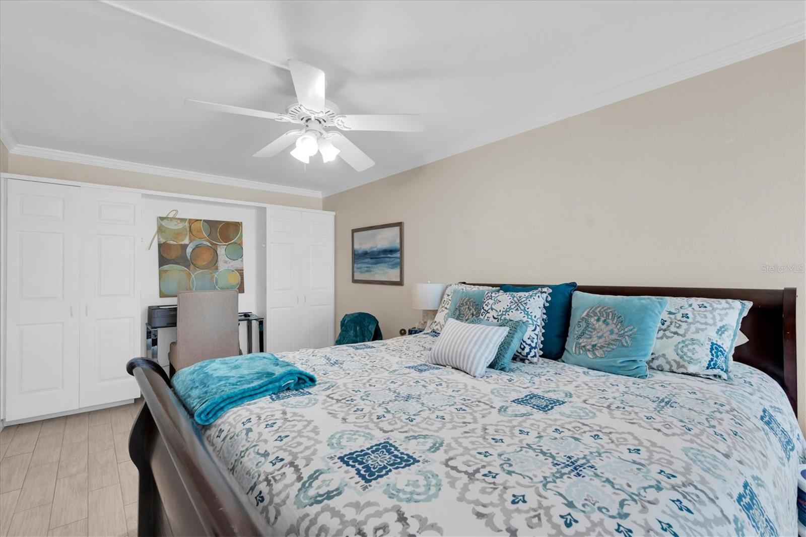 Image 32 of 58 For 6500 Sunset Way 316