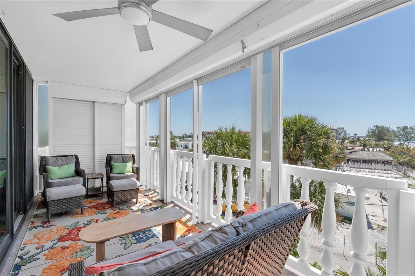 Image 35 of 58 For 6500 Sunset Way 316