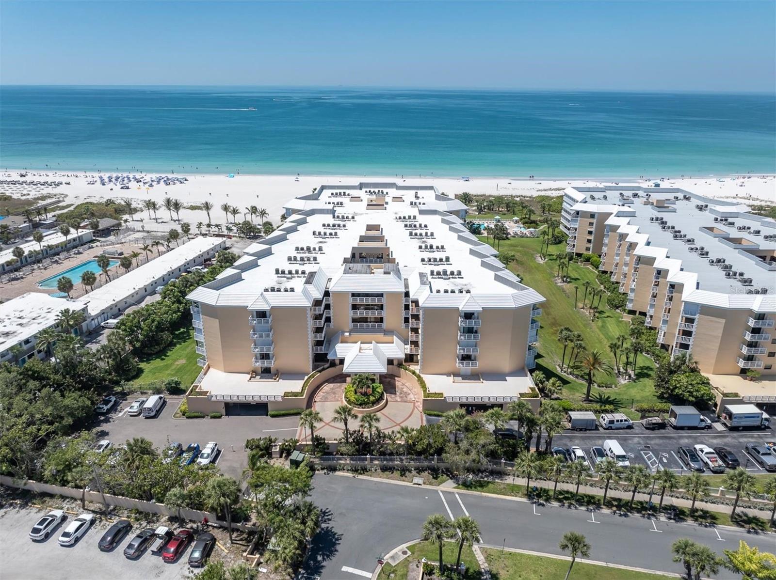 Image 39 of 58 For 6500 Sunset Way 316