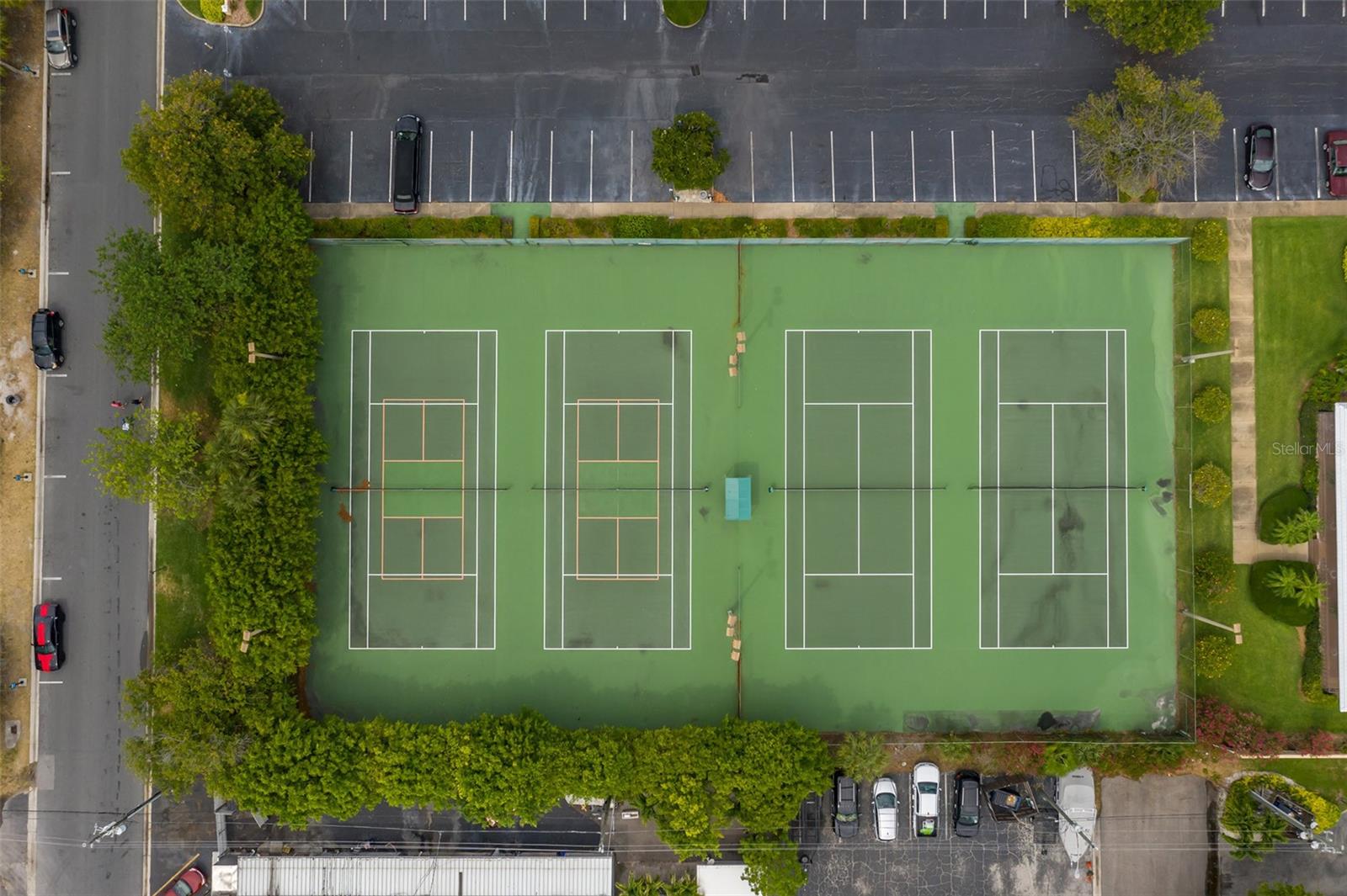 Image 42 of 58 For 6500 Sunset Way 316