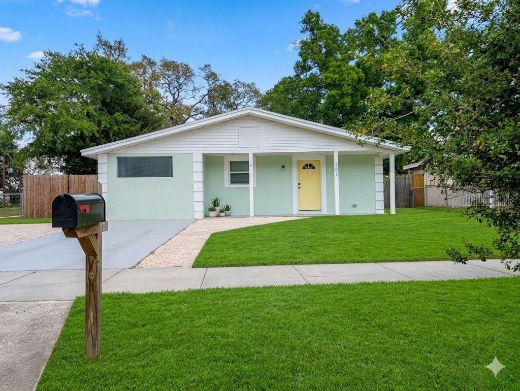 Image 2 of 16 For 307 Woodlawn Avenue