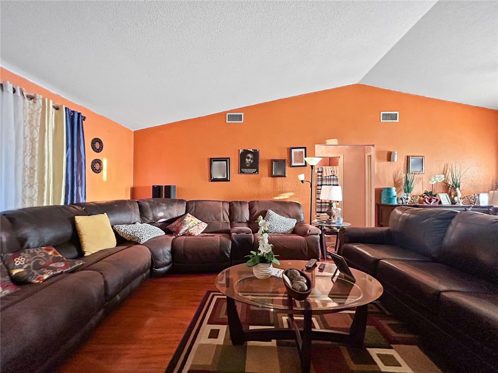 Image 8 of 18 For 7967 Apple Blossom Drive