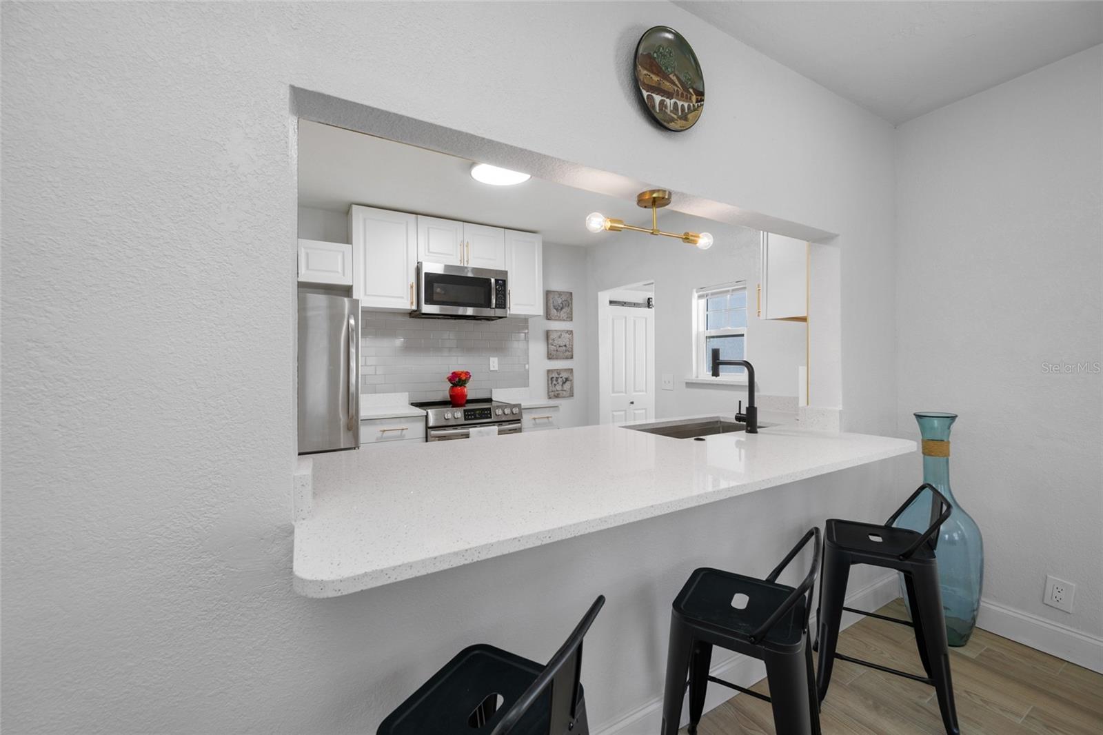 Image 14 of 55 For 821 19th Avenue S