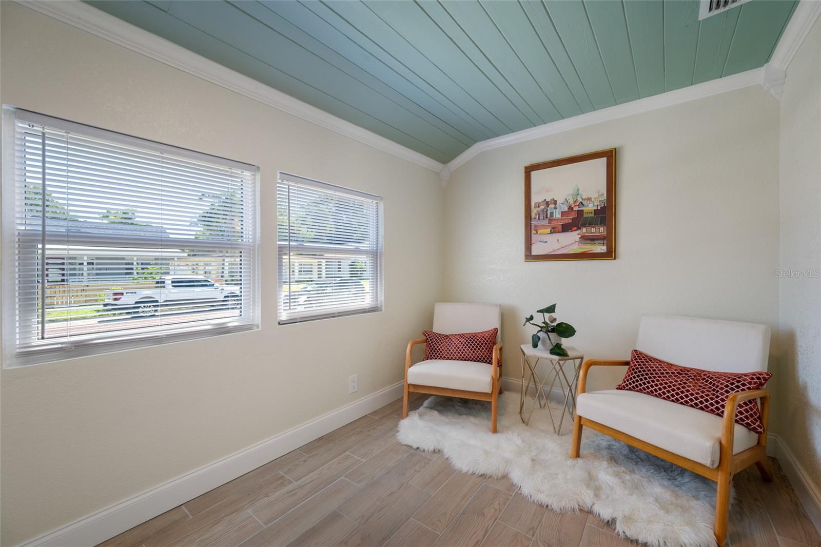 Image 39 of 55 For 821 19th Avenue S