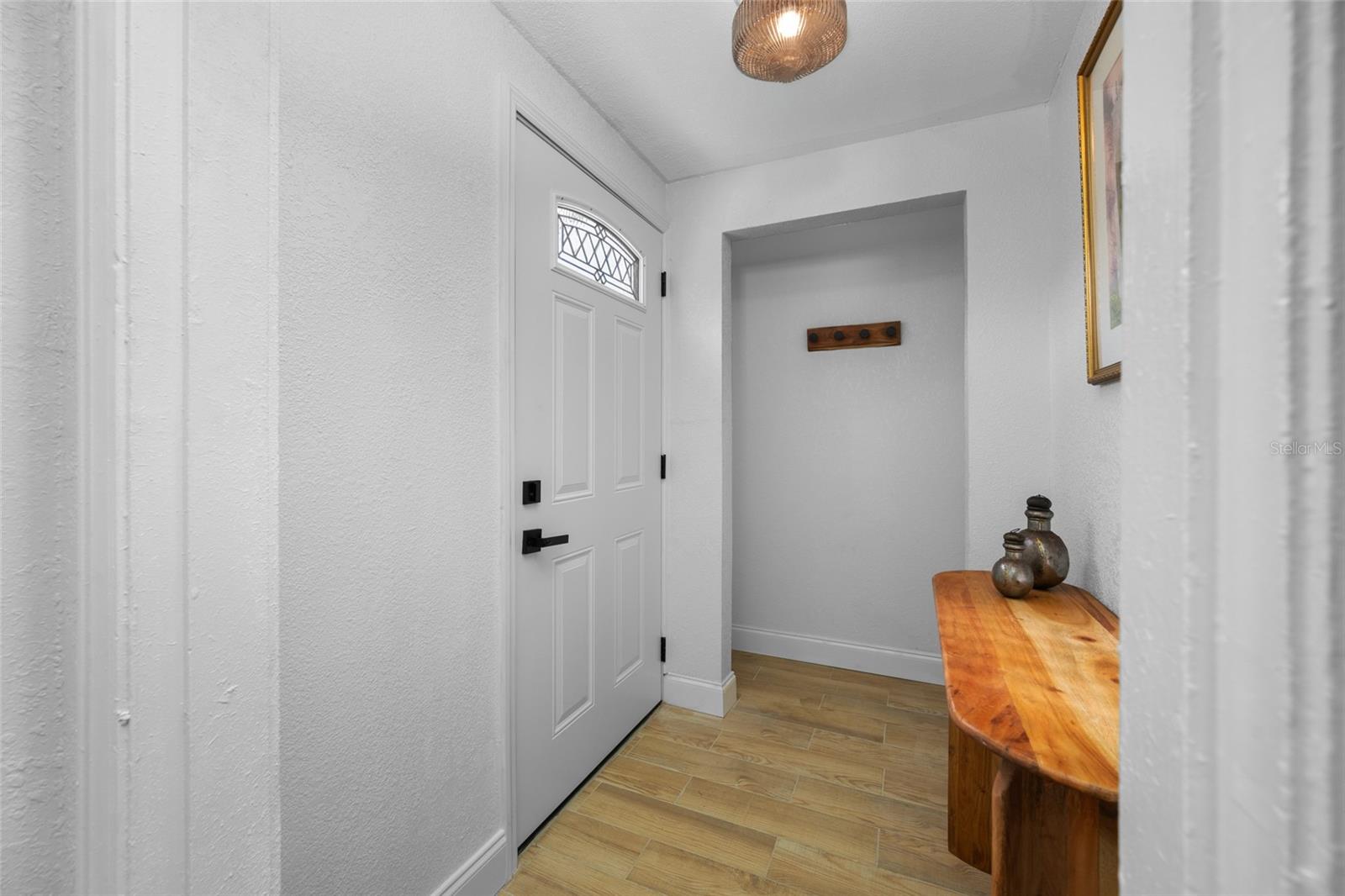 Image 7 of 55 For 821 19th Avenue S