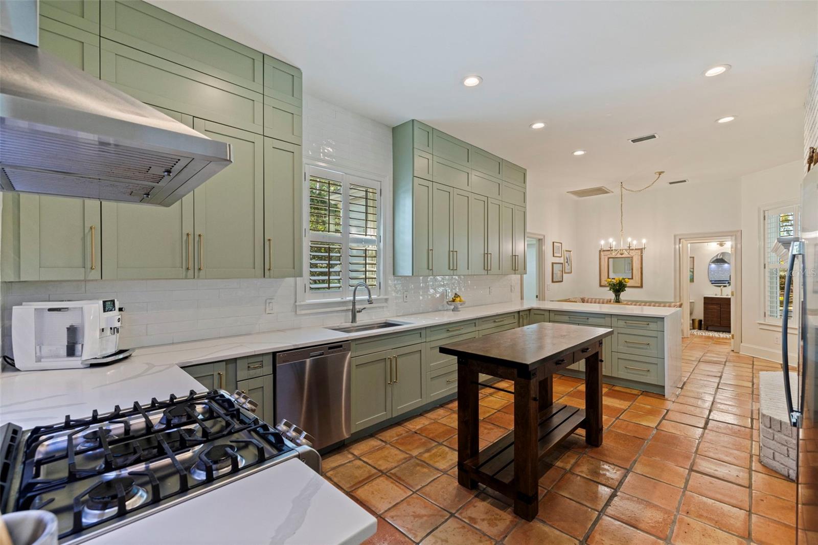 Image 15 of 74 For 6509 Stonington Drive S