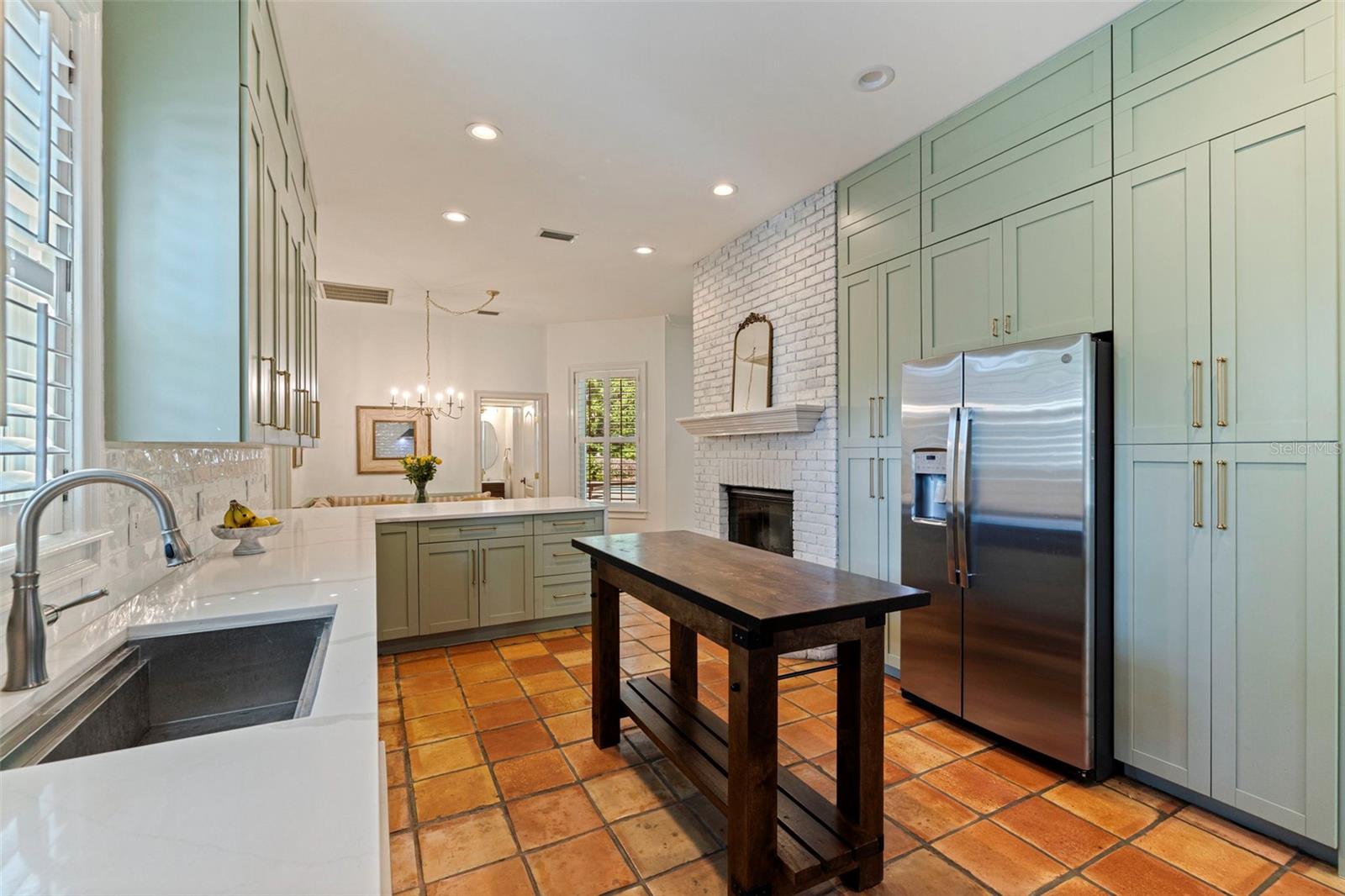 Image 16 of 74 For 6509 Stonington Drive S