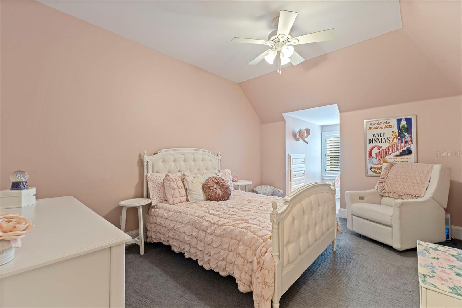 Image 39 of 74 For 6509 Stonington Drive S