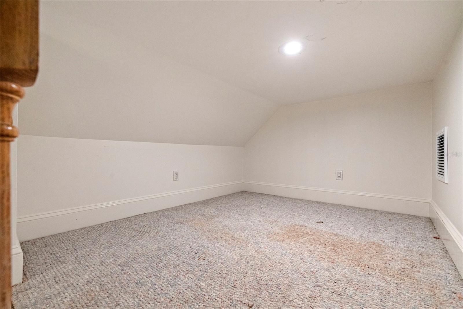 Image 46 of 74 For 6509 Stonington Drive S