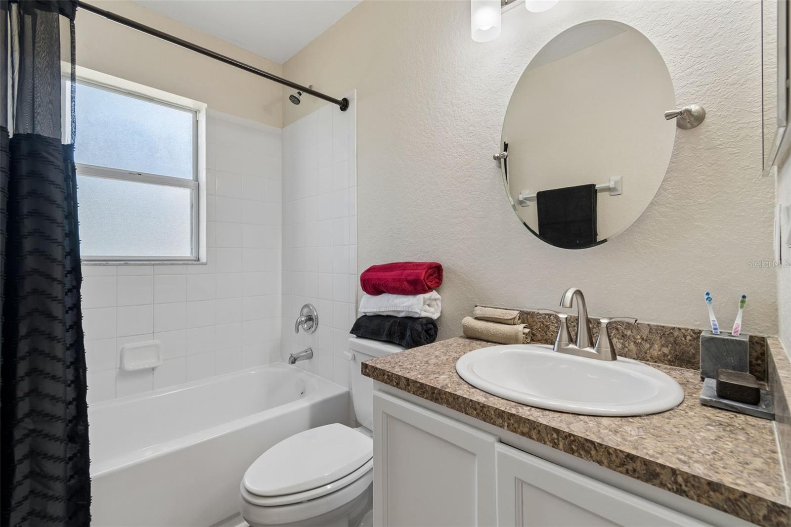 Image 13 of 27 For 3042 Grand Preserve Boulevard