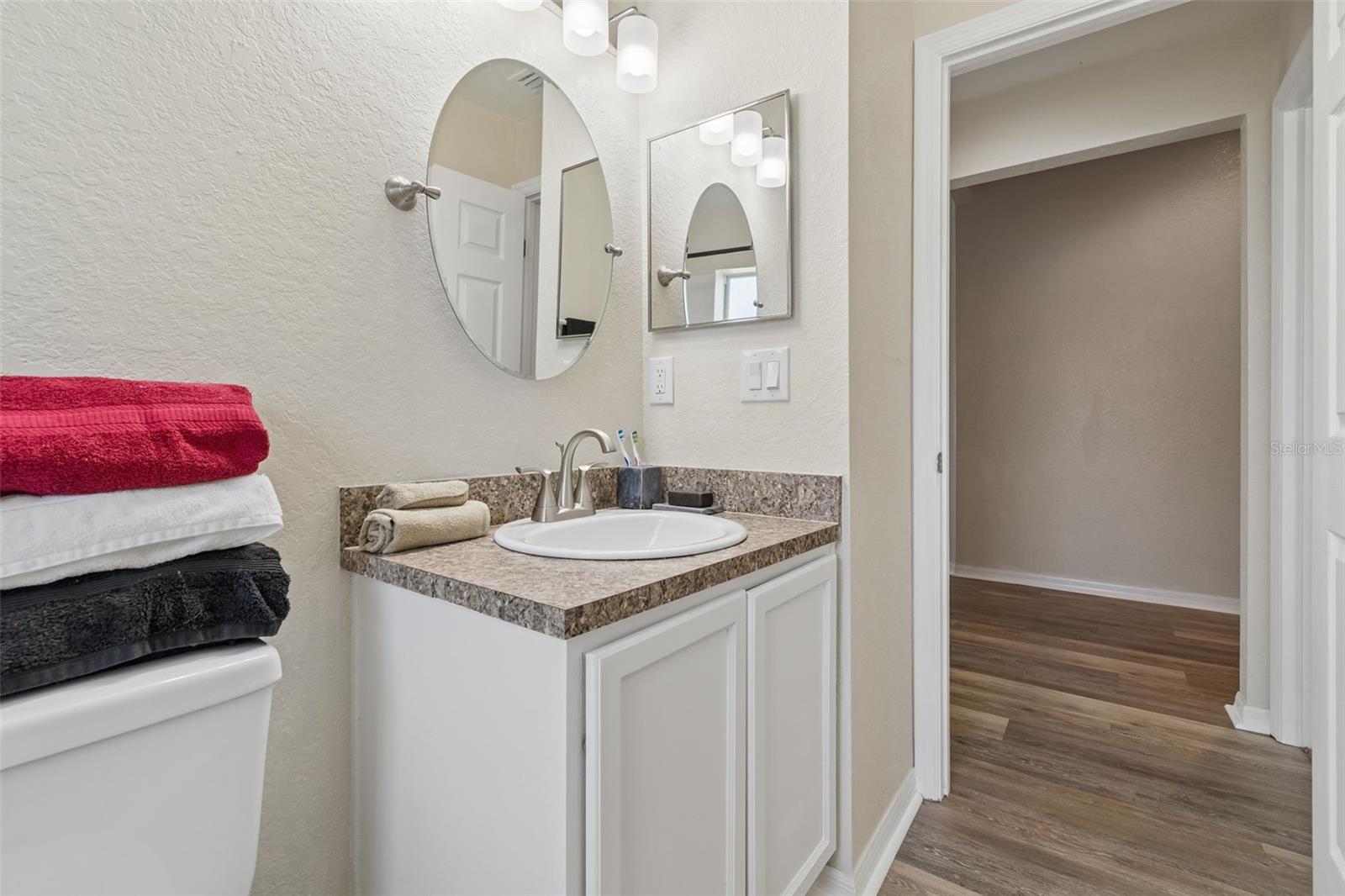 Image 14 of 27 For 3042 Grand Preserve Boulevard