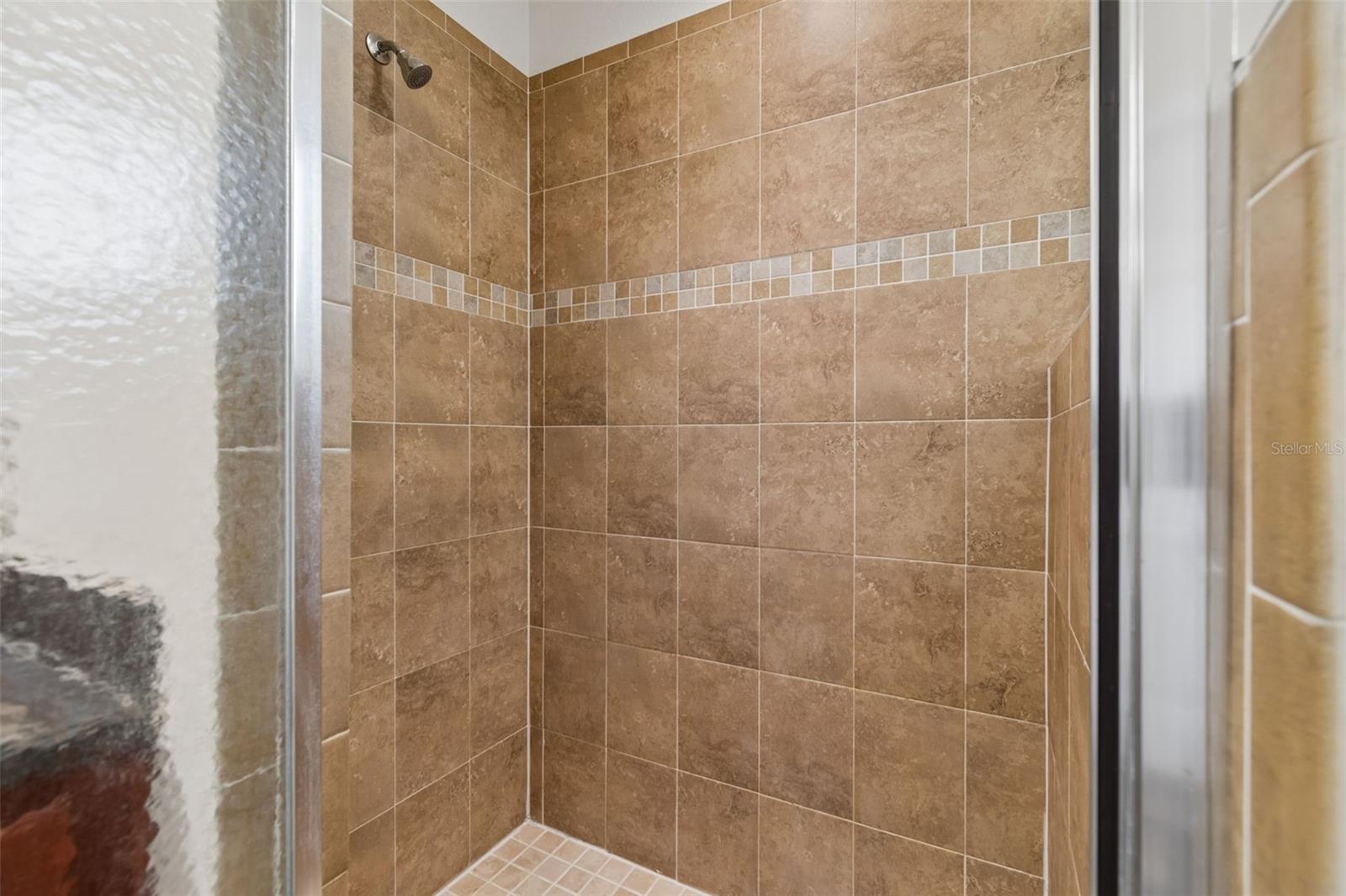 Image 19 of 27 For 3042 Grand Preserve Boulevard