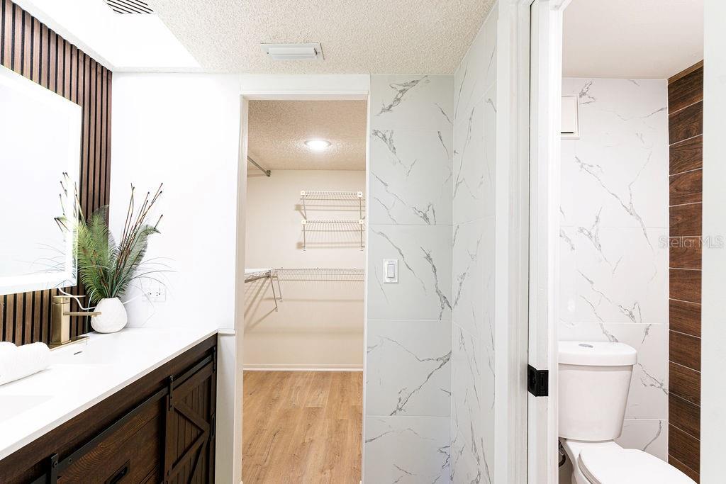 Image 16 of 41 For 3151 Landmark Drive 115