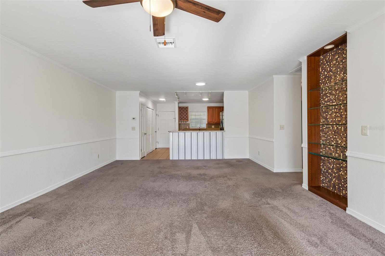 Image 15 of 52 For 10314 Carrollwood Court 56