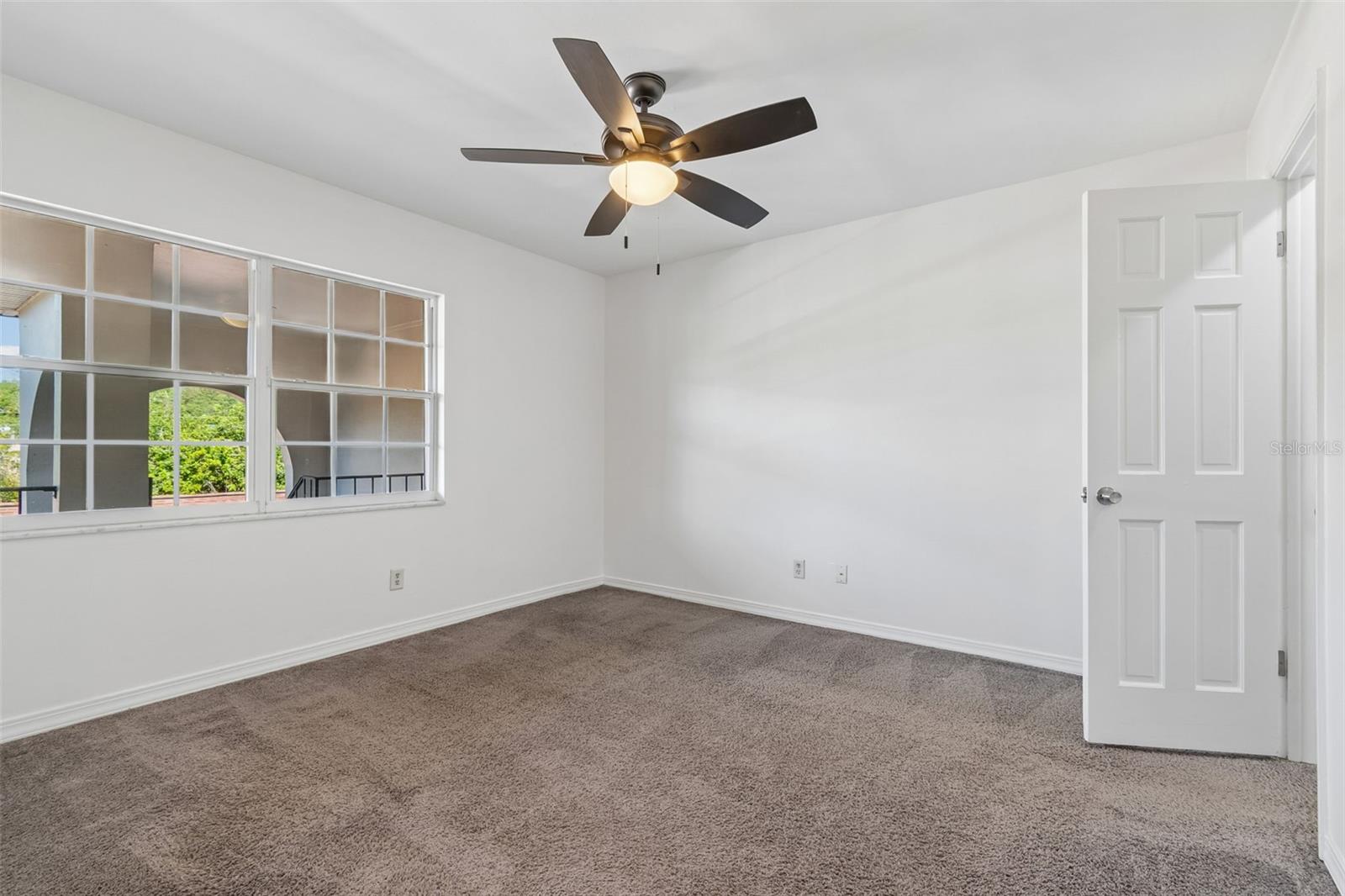 Image 26 of 52 For 10314 Carrollwood Court 56