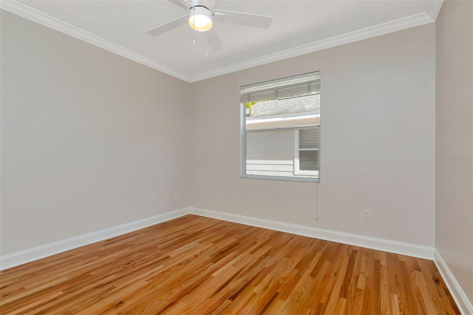 Image 14 of 43 For 3113 Oakellar Avenue