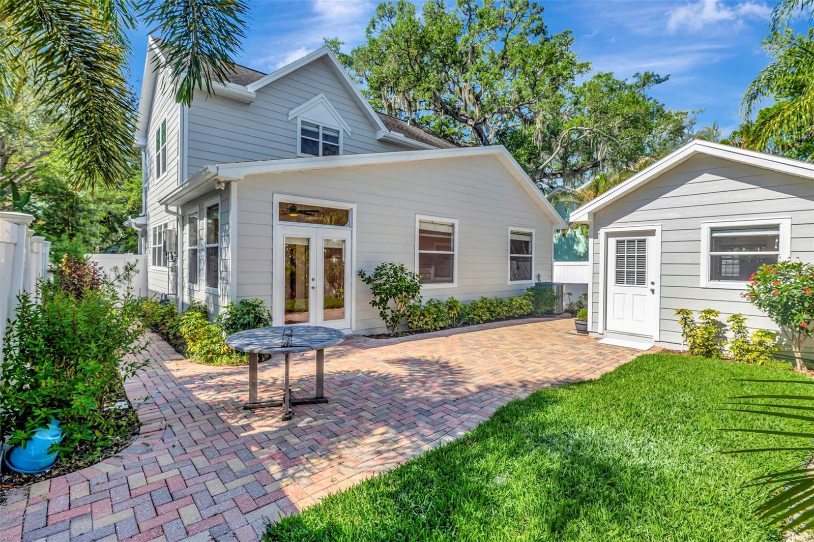 Image 36 of 43 For 3113 Oakellar Avenue