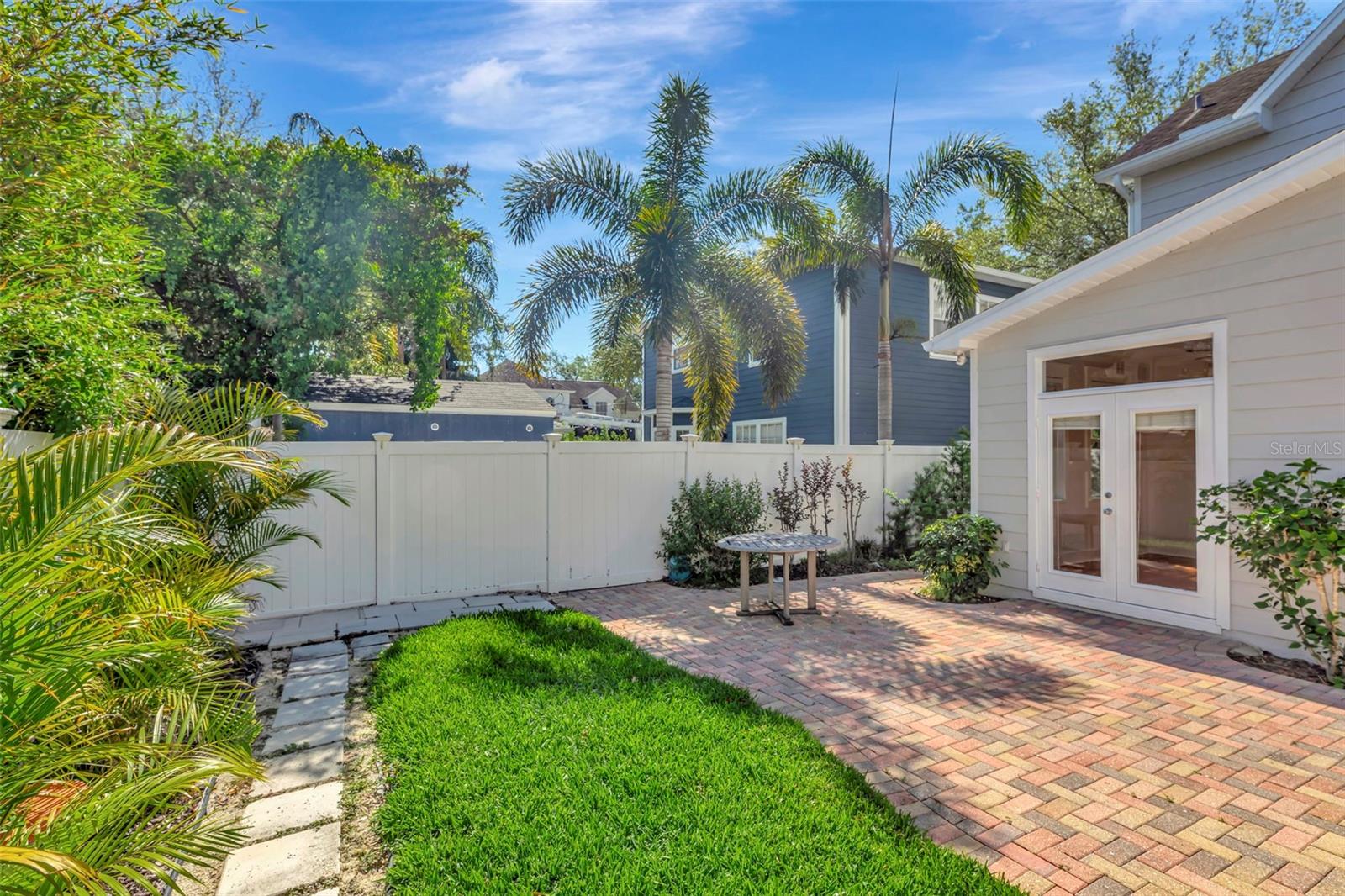 Image 38 of 43 For 3113 Oakellar Avenue