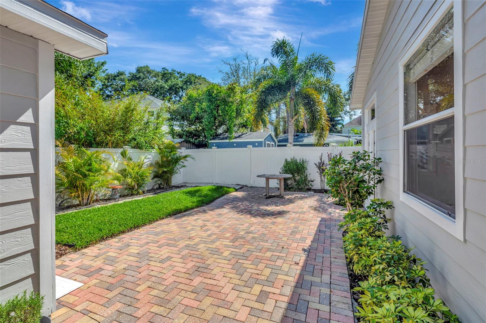 Image 39 of 43 For 3113 Oakellar Avenue