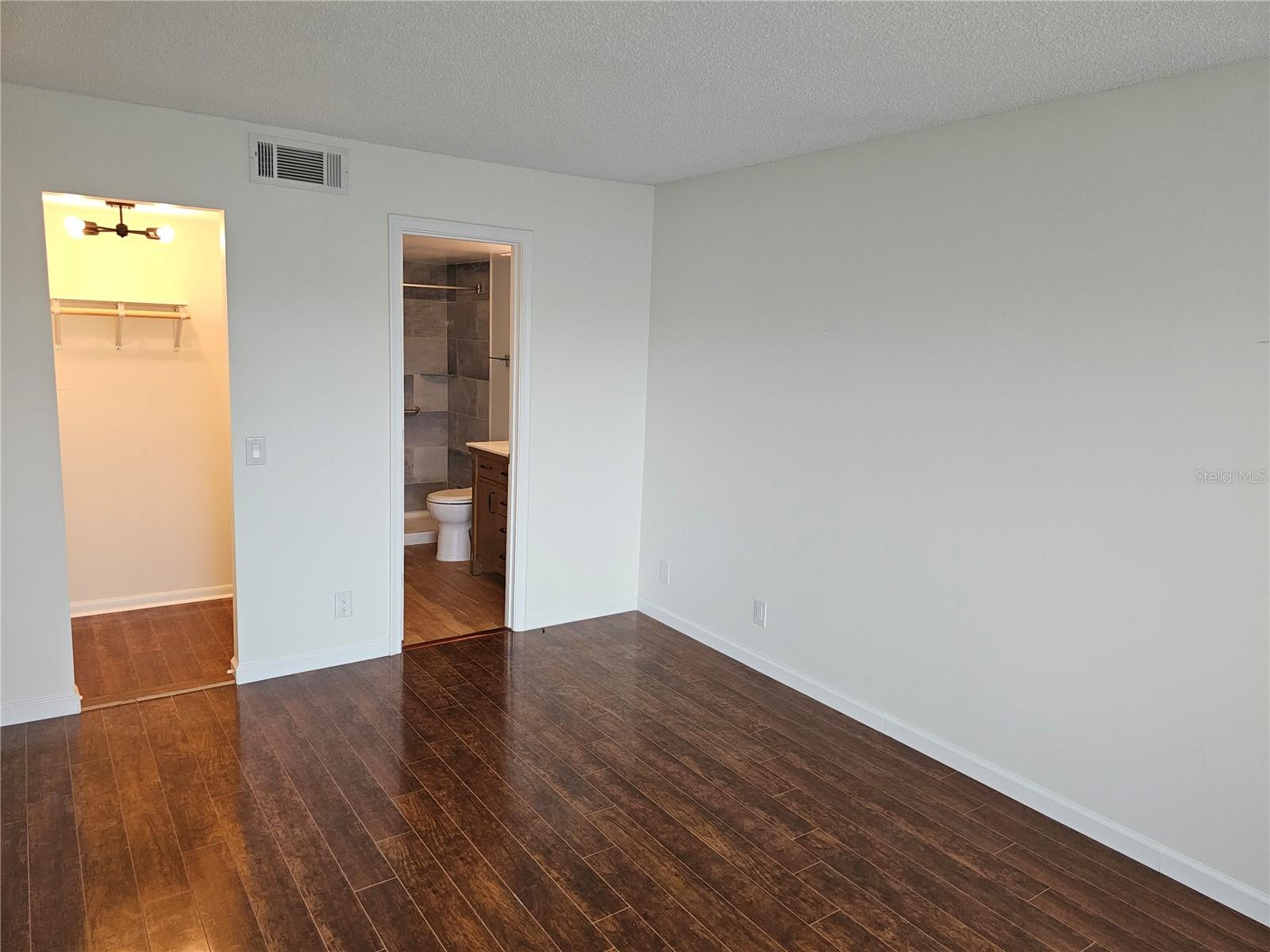 Image 17 of 28 For 6343 Palma Del Mar Boulevard S 126