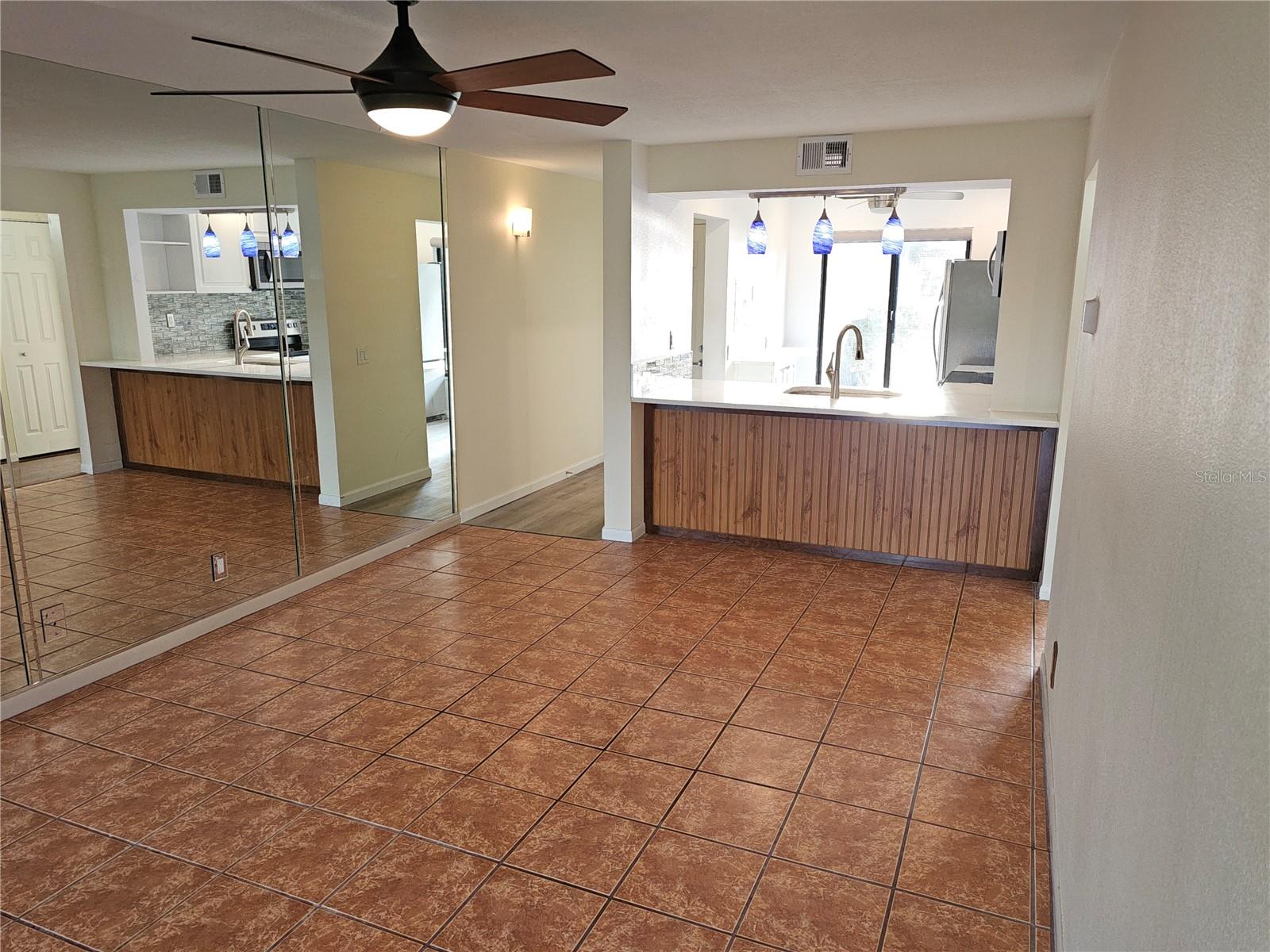 Image 6 of 28 For 6343 Palma Del Mar Boulevard S 126