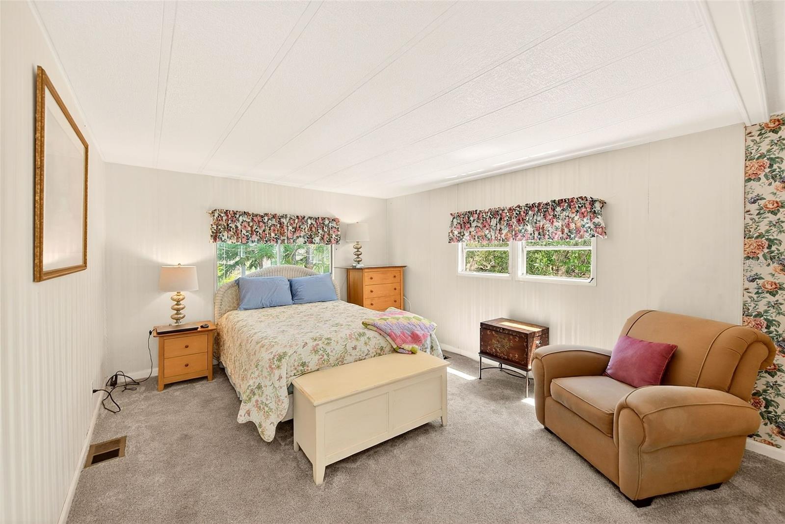 Image 19 of 44 For 94 Sugar Bear Drive 55