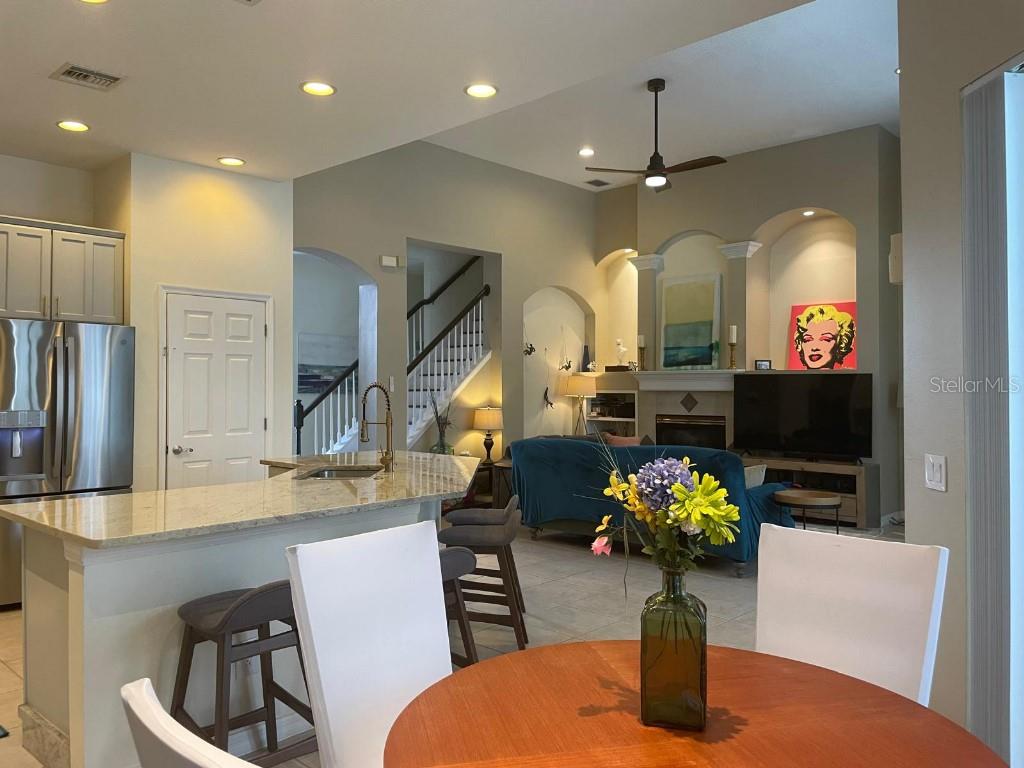 Listing photo id 10 for 9820 Gretna Green Drive