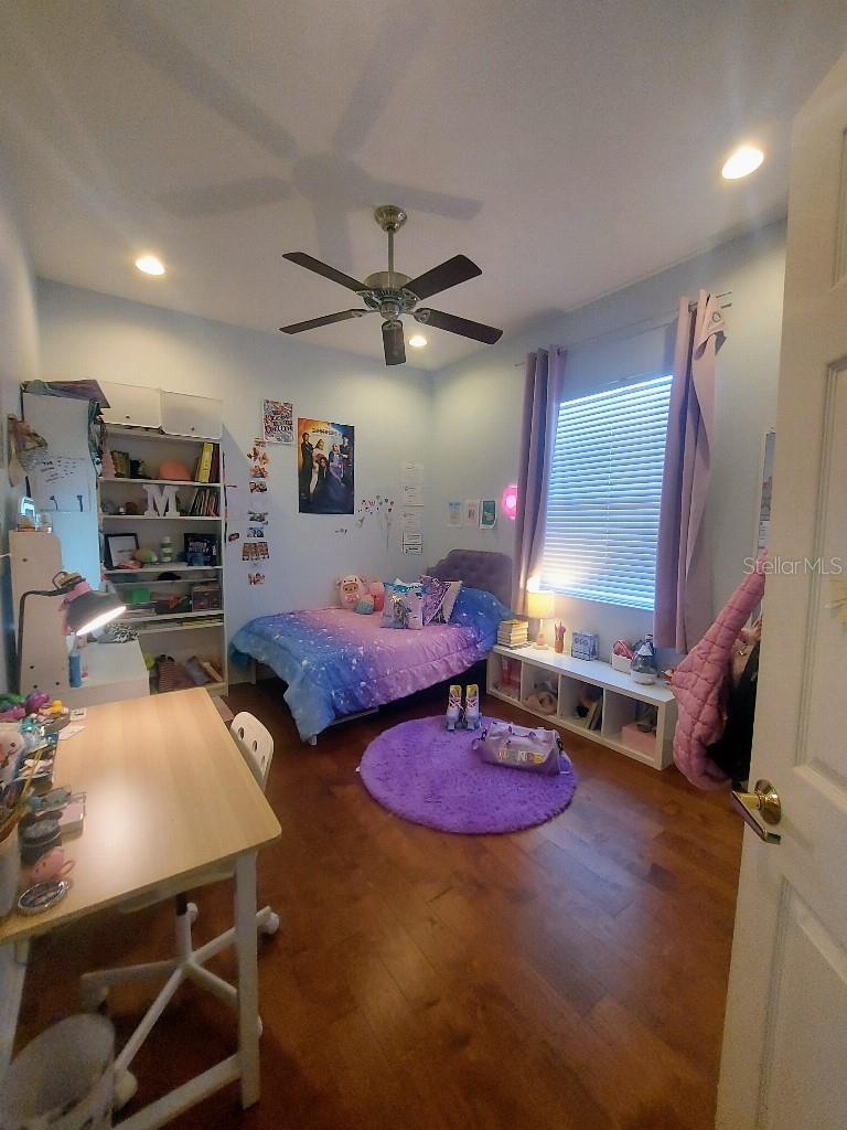 Listing photo id 20 for 9820 Gretna Green Drive