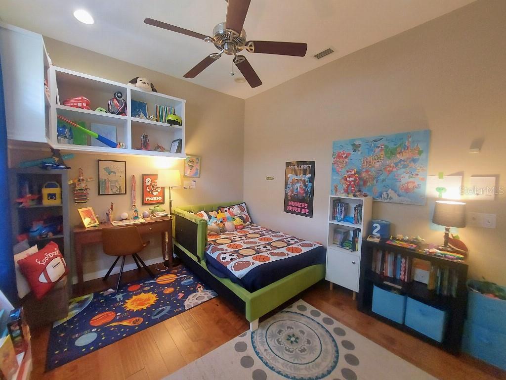 Listing photo id 22 for 9820 Gretna Green Drive