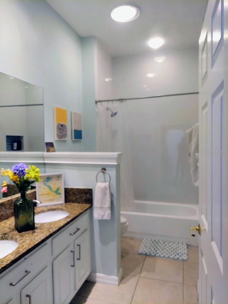 Listing photo id 24 for 9820 Gretna Green Drive