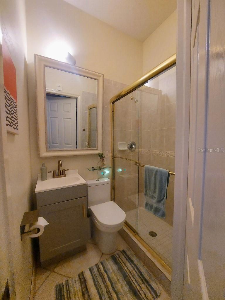 Listing photo id 27 for 9820 Gretna Green Drive