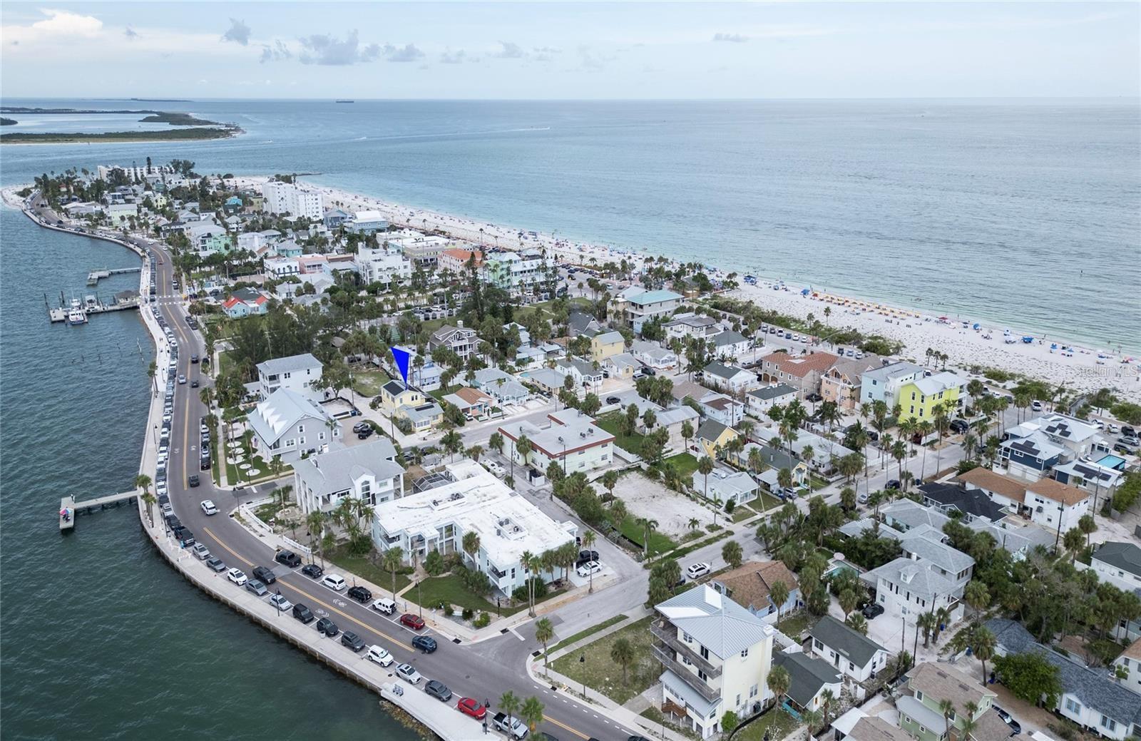 Listing photo id 44 for 102 11th Avenue