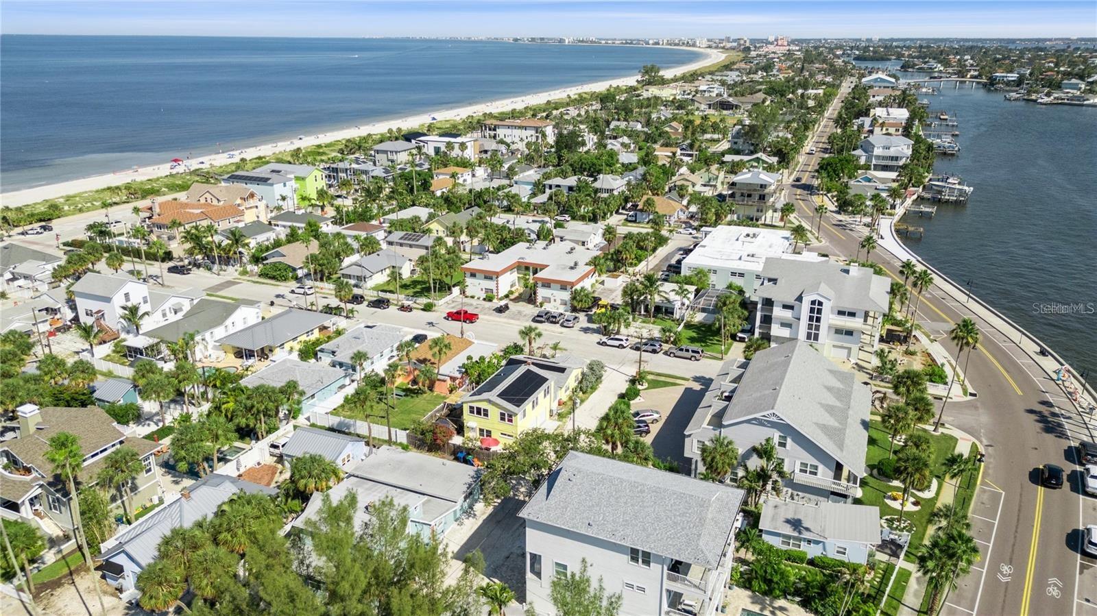 Listing photo id 49 for 102 11th Avenue